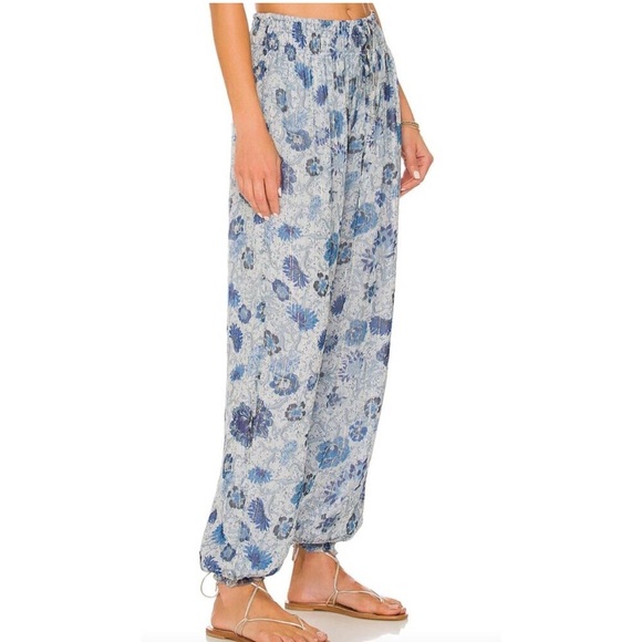 NWT Tularosa Belen Pant in Belen Batik Floral Blue Small - Picture 2 of 8